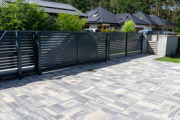 Best Residential Driveway Paver Services  in Waterloo, IN